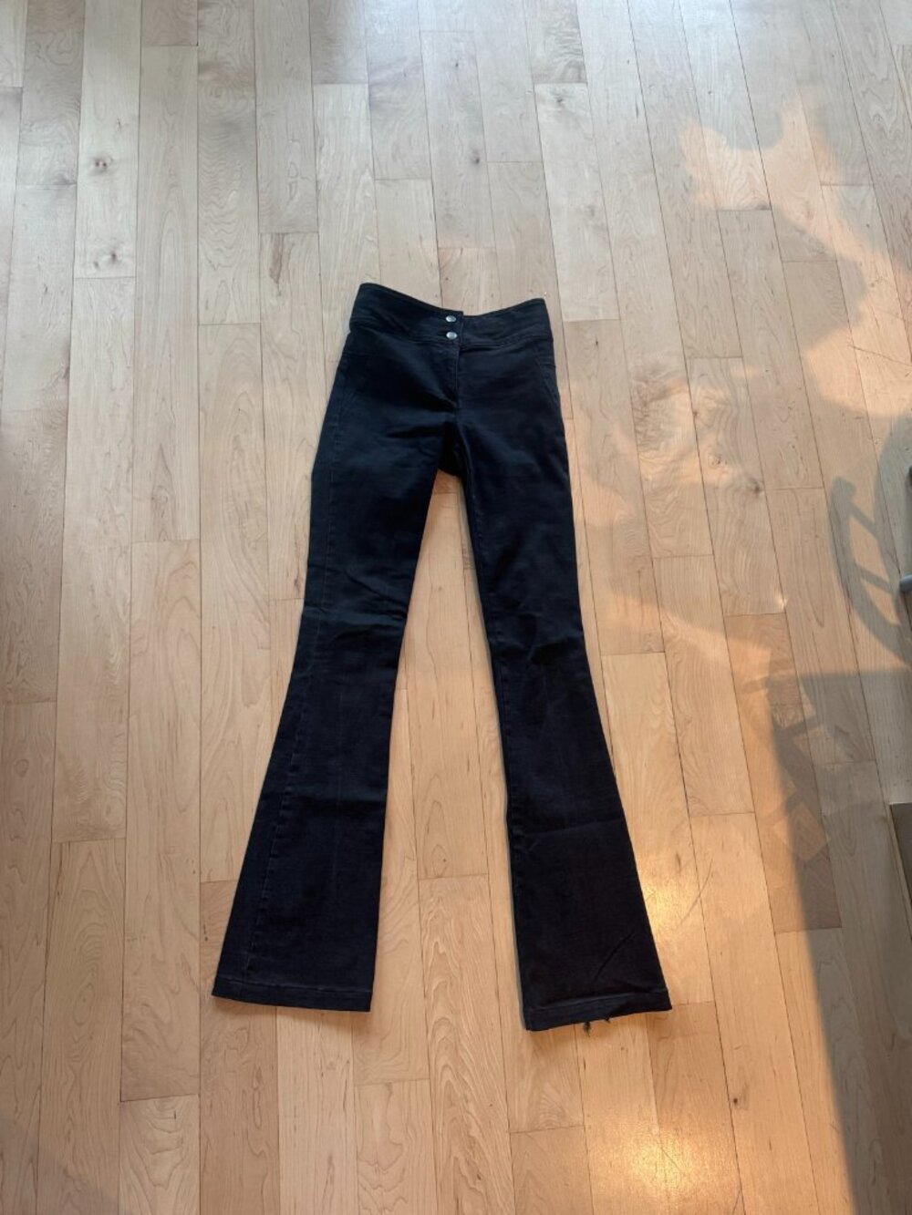 Veronica Beard Washed Black Flare Leg Jeans Size 2